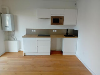  Appartement à louer 1 pièce 33 m²