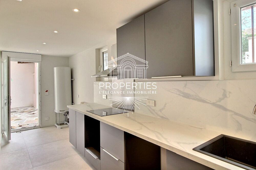 Vente Appartement BORMES -LE PIN - T5 EN REZ-DE-JARDIN - ENTIEREMENT R�NOV� - STATIONNEMENT Bormes les mimosas