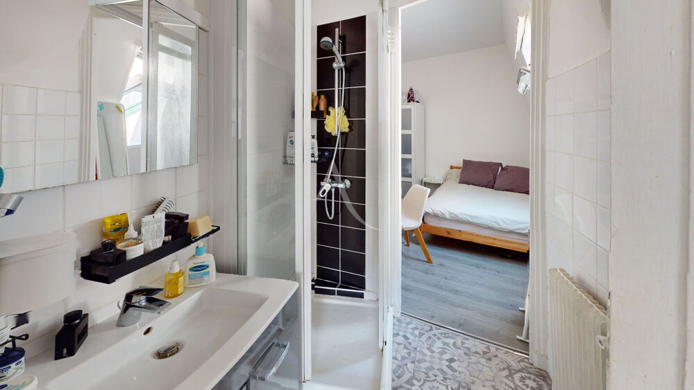 Vente Appartement 2P cozy et traversant ! Paris 10