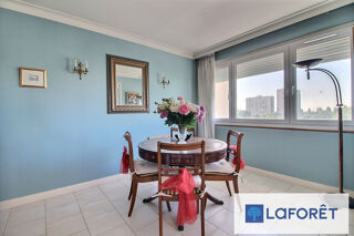  Appartement � vendre 5 pi�ces 90 m�