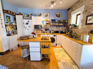  Maison � vendre 8 pi�ces 214 m�