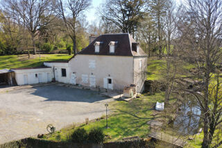  Maison à vendre 7 pièces 256 m²