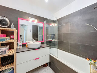  Appartement � vendre 3 pi�ces 69 m�