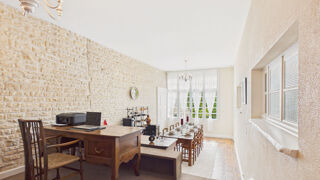  Maison à vendre 11 pièces 255 m²