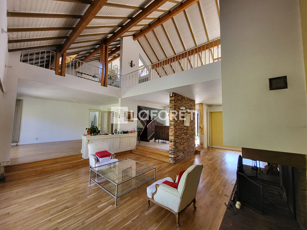 Location Maison Maison Palaiseau 8 pièce(s) 230 m2 Palaiseau