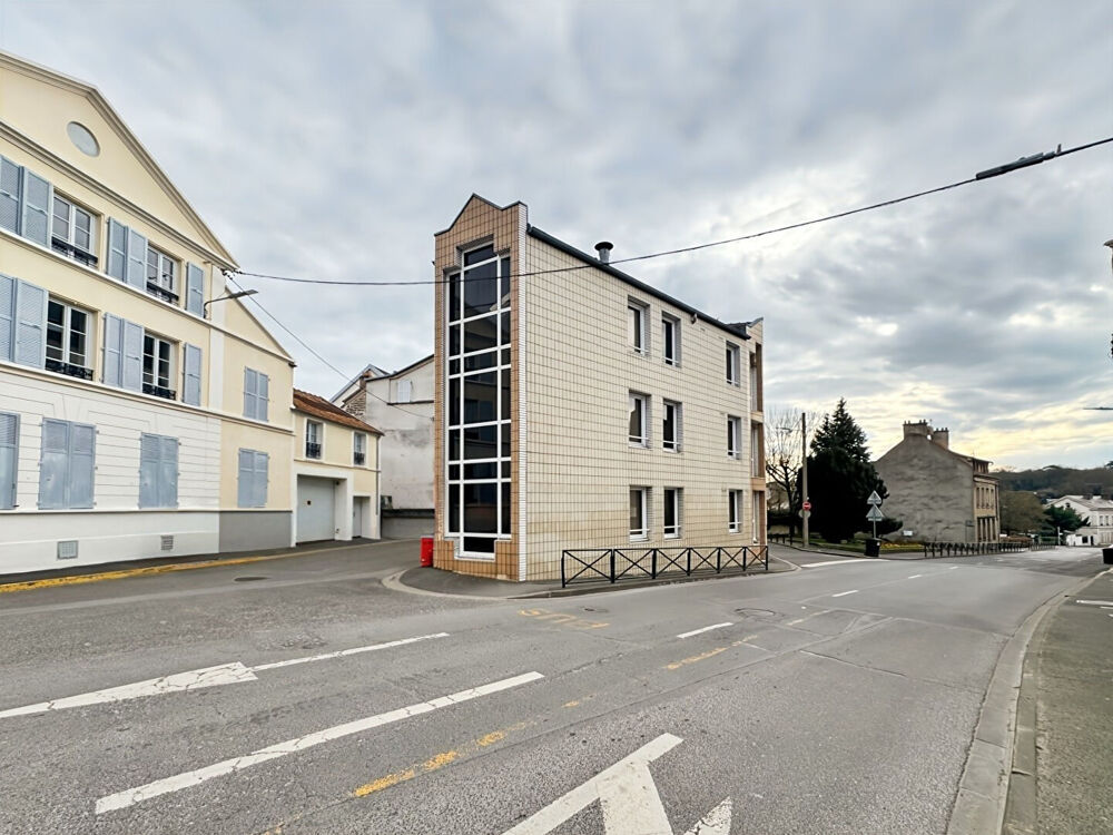   Local professionnel, activité de bureau Melun