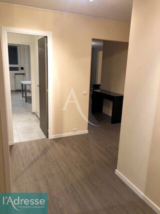  Appartement � vendre 4 pi�ces 97 m�