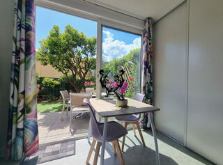  Appartement  vendre 2 pices 64 m