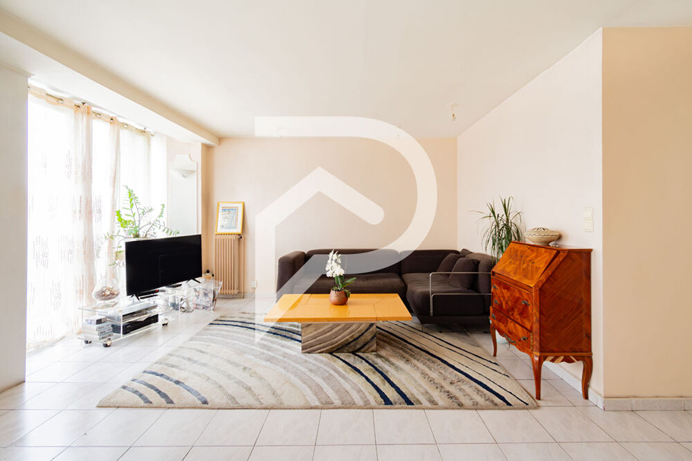 Appartement 4 Pièces 98m2 Marseille 13008