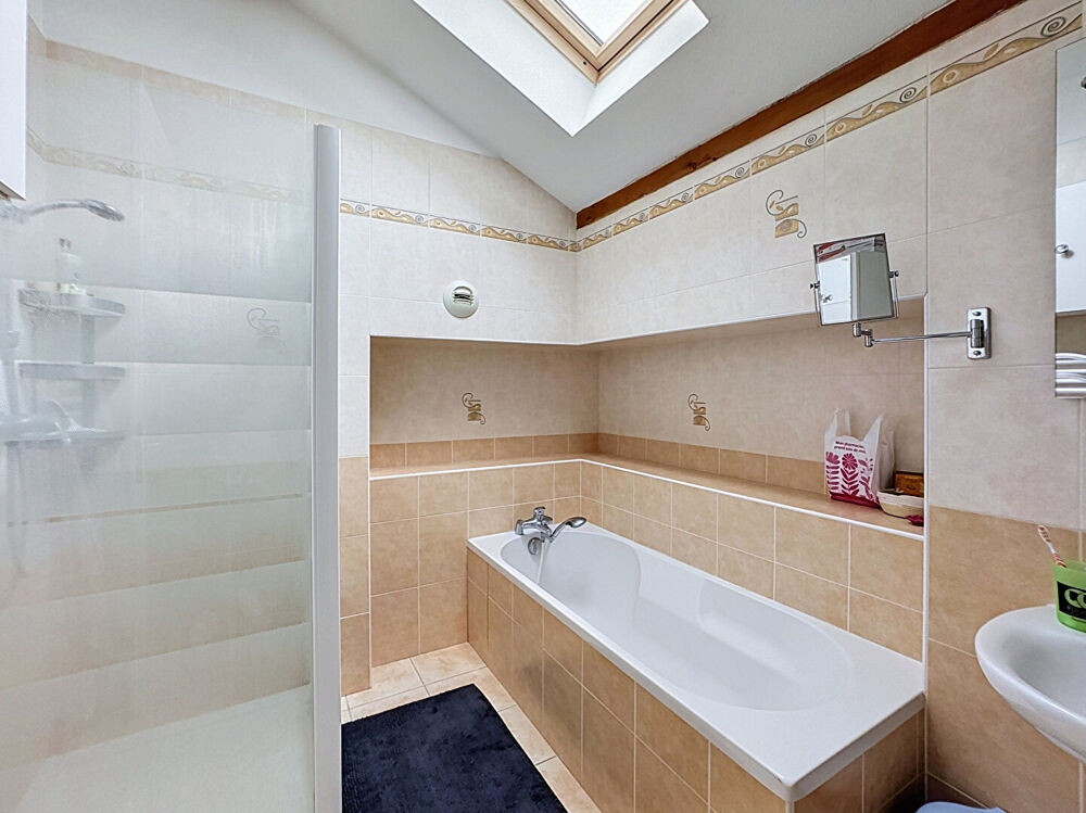 Appartement duplex 5 pièces quartier MONTAUBAN BOURGOIN-JALLIEU