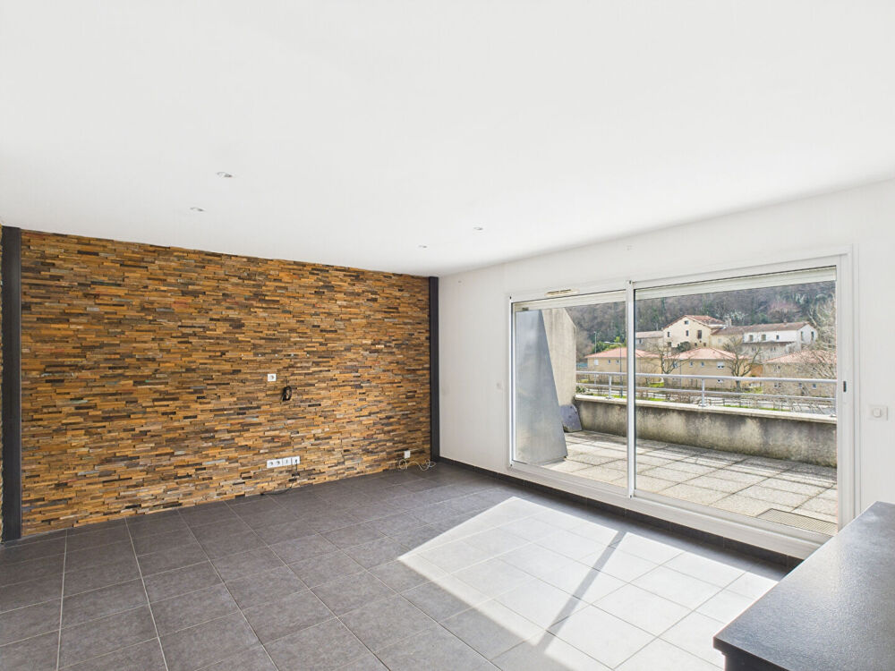 Vente Appartement APPARTEMENT CLIMATISE !  T3. DERNIER ETAGE TERRASSE 33m² . GARAGE BOX. CHATEAUVERT 26000 VALENCE Valence