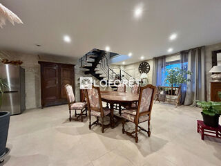  Maison à vendre 9 pièces 238 m²