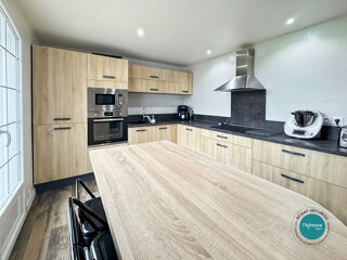  Maison � vendre 6 pi�ces 197 m�