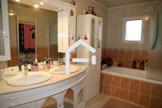  Maison à vendre 5 pièces 148 m²