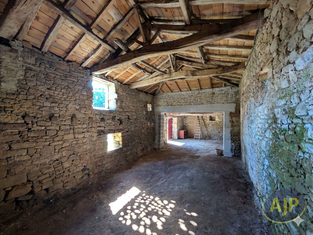 Grange à réhabiliter Beaufou
