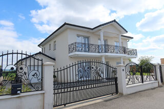  Maison à vendre 7 pièces 185 m²