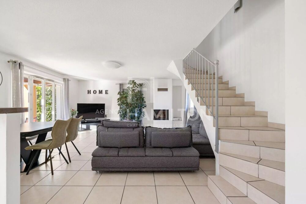 à vendre  Maison Le Rouret (06650)