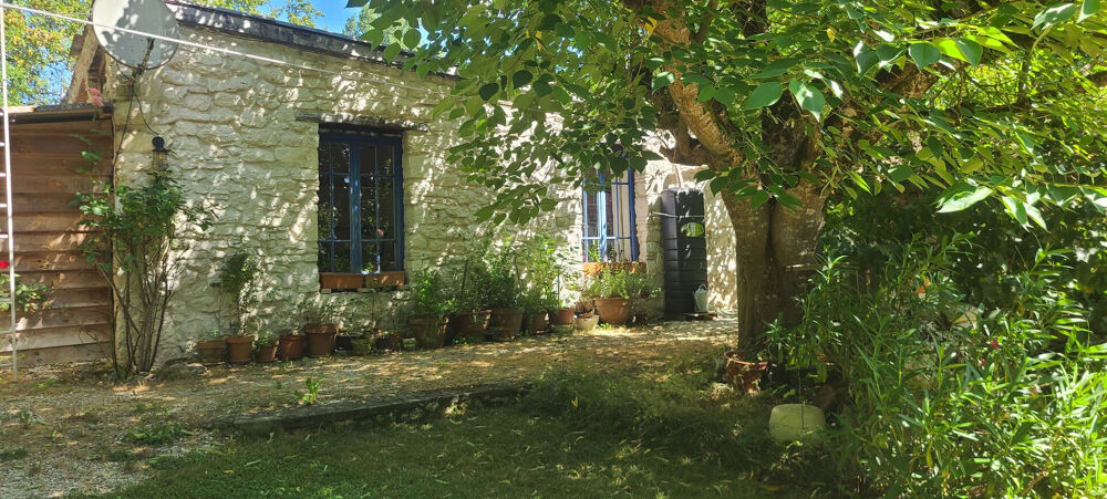 Vente Maison PROPRIÉTÉ EN PIERRE À RÉNOVER ? BEAU POTENTIEL ET ENVIRONNEMENT VERDOYANT À FAUROUX Fauroux