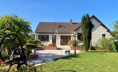   Maison Sandillon 7 pi�ce(s) Maison - 7 pi�ce(s) - 172 m�