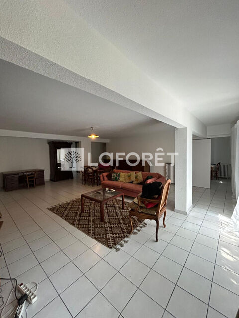  Appartement � louer 4 pi�ces 125 m�