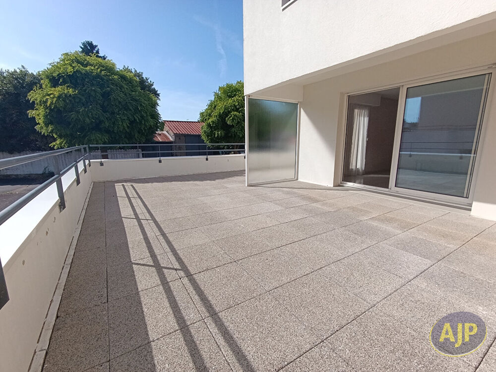 Appartement T3 avec terrasse de 52 m²