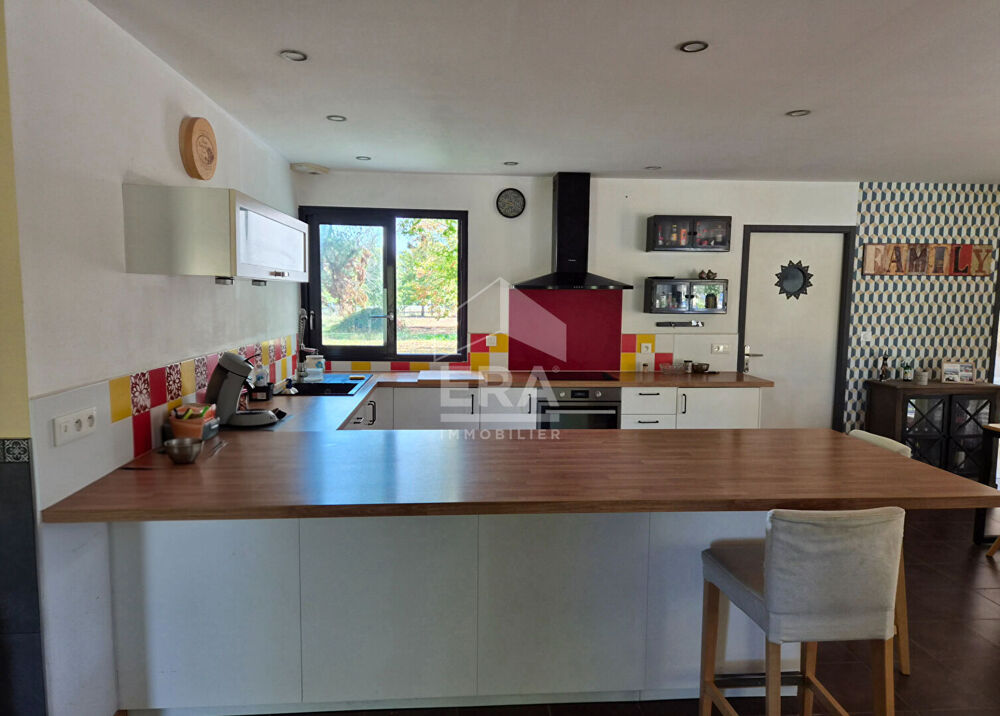 Maison individuelle à vendre à 5 minutes de Montpon Ménestérol.