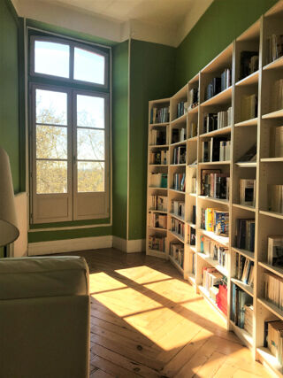  Appartement à louer 3 pièces 85 m²
