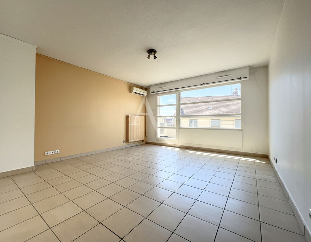 Appartement – Paris, Faubourg Saint-Honoré - Plus