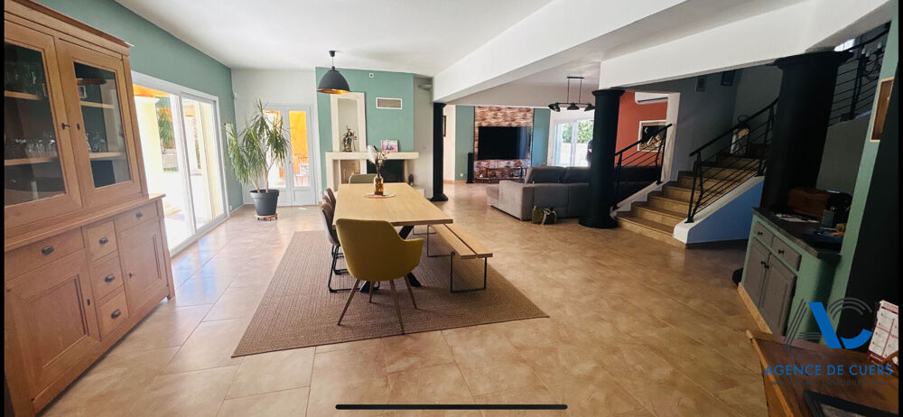 Vente Maison Villa Meounes Les Montrieux 6 pièce(s) 282 m2 Meounes les montrieux
