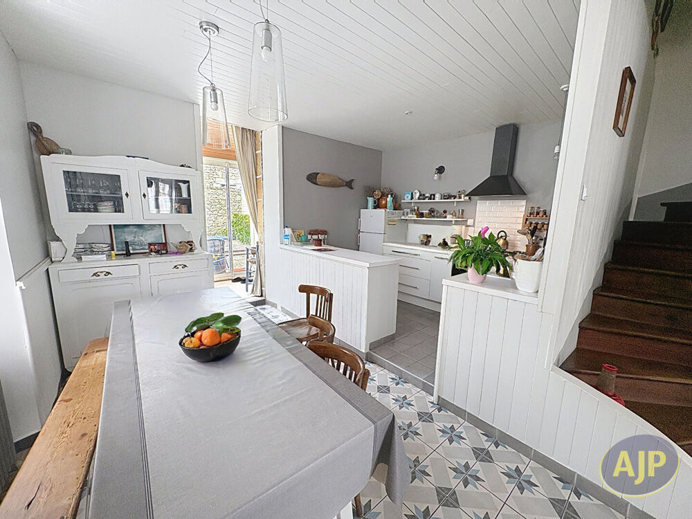 Vente Maison Batz Sur Mer maison ancienne rénovée 5 chambres Batz sur mer