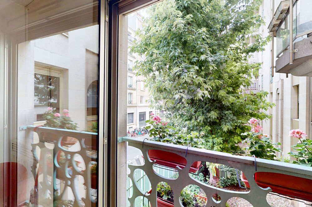 Appartement 5 pièces 94 m² · à Paris 10 · 94 m² · 940 000 €