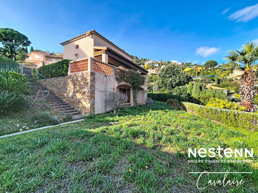 Villa vue mer 130 m² sur terrain piscinable avec garage à Cavalaire proche de Bonporteau