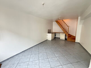  Appartement à louer 2 pièces 39 m²