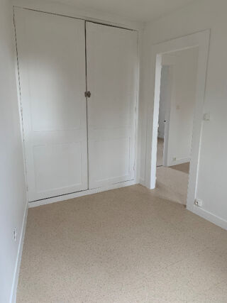  Appartement à louer 2 pièces 37 m²