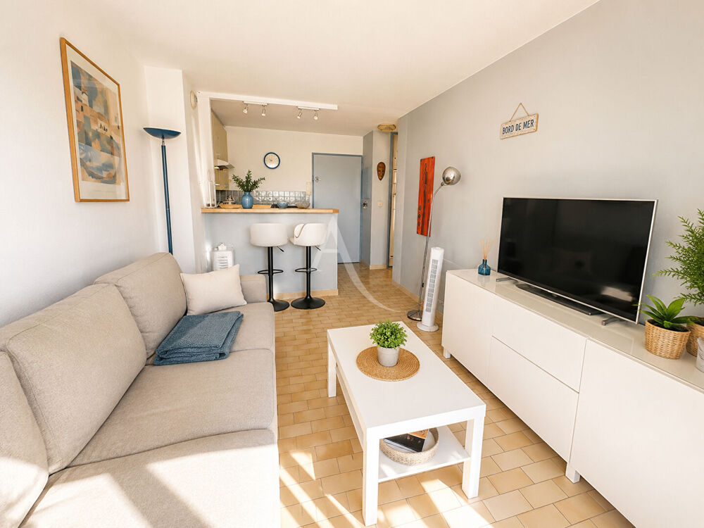 Charmant T2 meublé avec loggia et vue mer