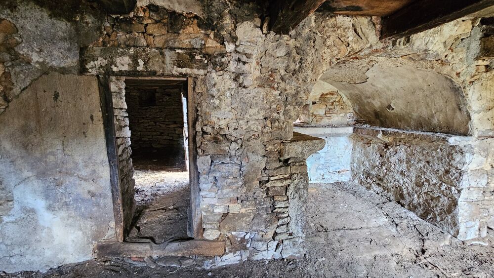 Vente Maison Maison en pierre à rénover sur le Causse proche de Cajarc Salvagnac cajarc