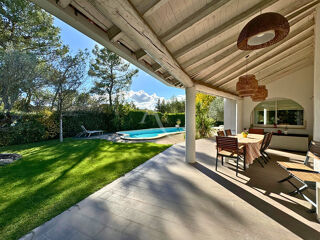  Maison � vendre 6 pi�ces 203 m�