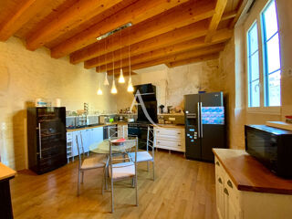  Maison à vendre 8 pièces 271 m²