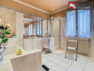 Maison à vendre 6 pièces 156 m²