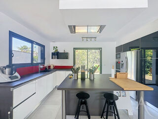  Maison à louer 5 pièces 138 m²