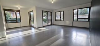  Appartement � louer 3 pi�ces 89 m�