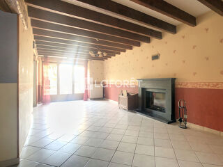  Maison à louer 6 pièces 195 m²