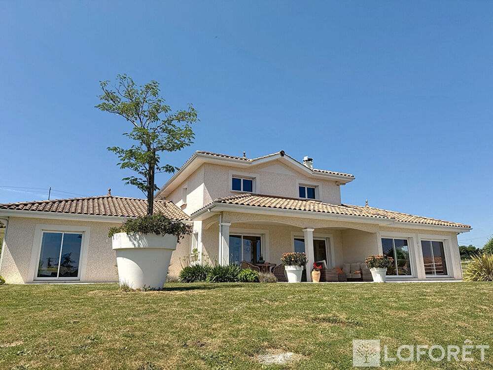 � vendre  Maison Bourgoin-Jallieu (38300)