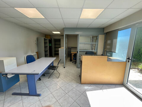   Local commercial -Entrepot + Bureaux  - Montlouis Sur Loire 