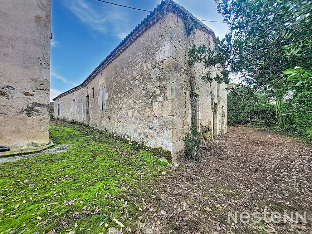 Vente Maison A Vendre Bâtisse en pierre à rénover entièrement d'une surface totale de 352 m² au sol dans hameau Castelnau sur lauvignon