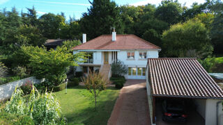  Maison � vendre 6 pi�ces 204 m�