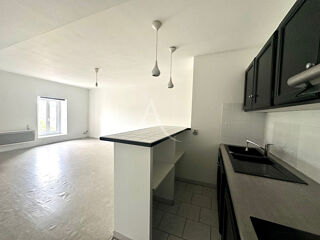  Appartement à louer 3 pièces 68 m²
