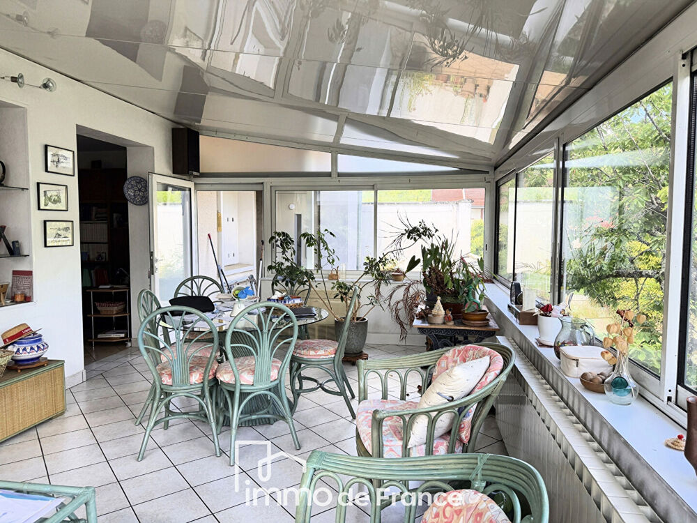 Vente Maison Belle maison familiale de 145 m² avec jardin, garage et ASCENSEUR privatif Decazeville