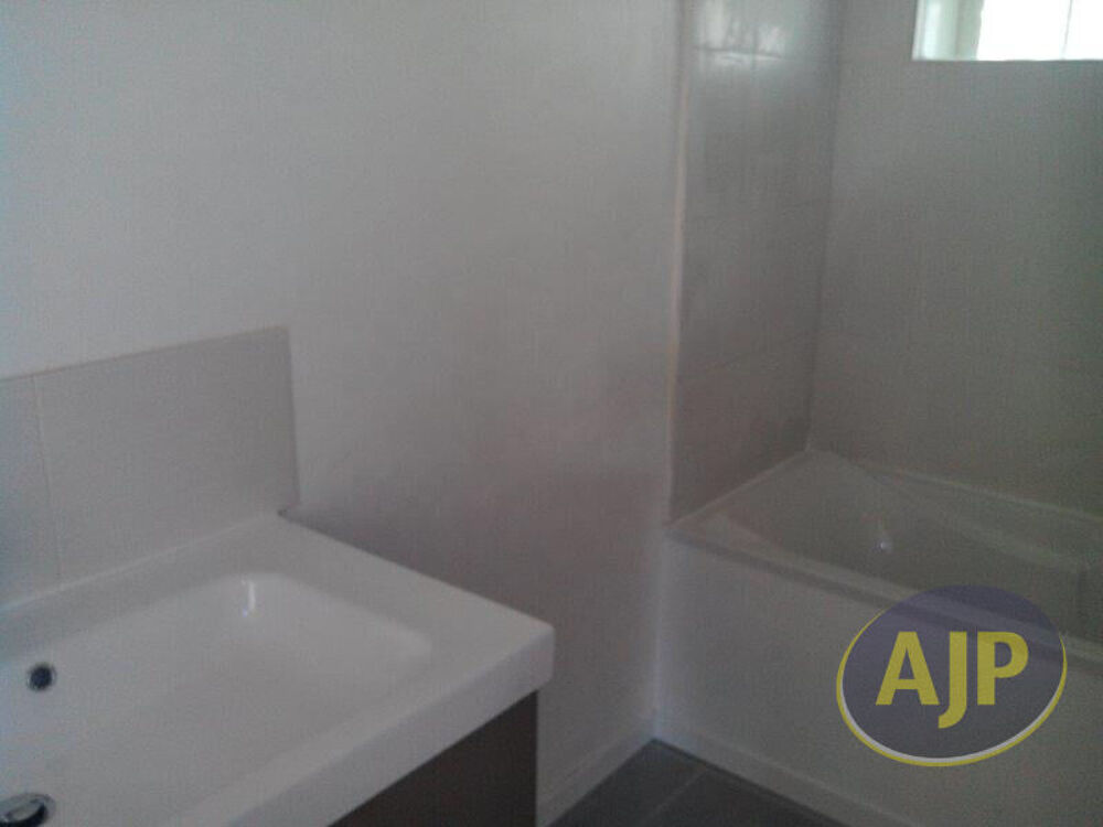 Location Appartement Appartement  5 pièce(s) 93.95m2 ST  MARC Saint nazaire