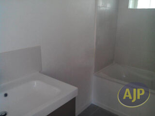  Appartement à louer 4 pièces 94 m²